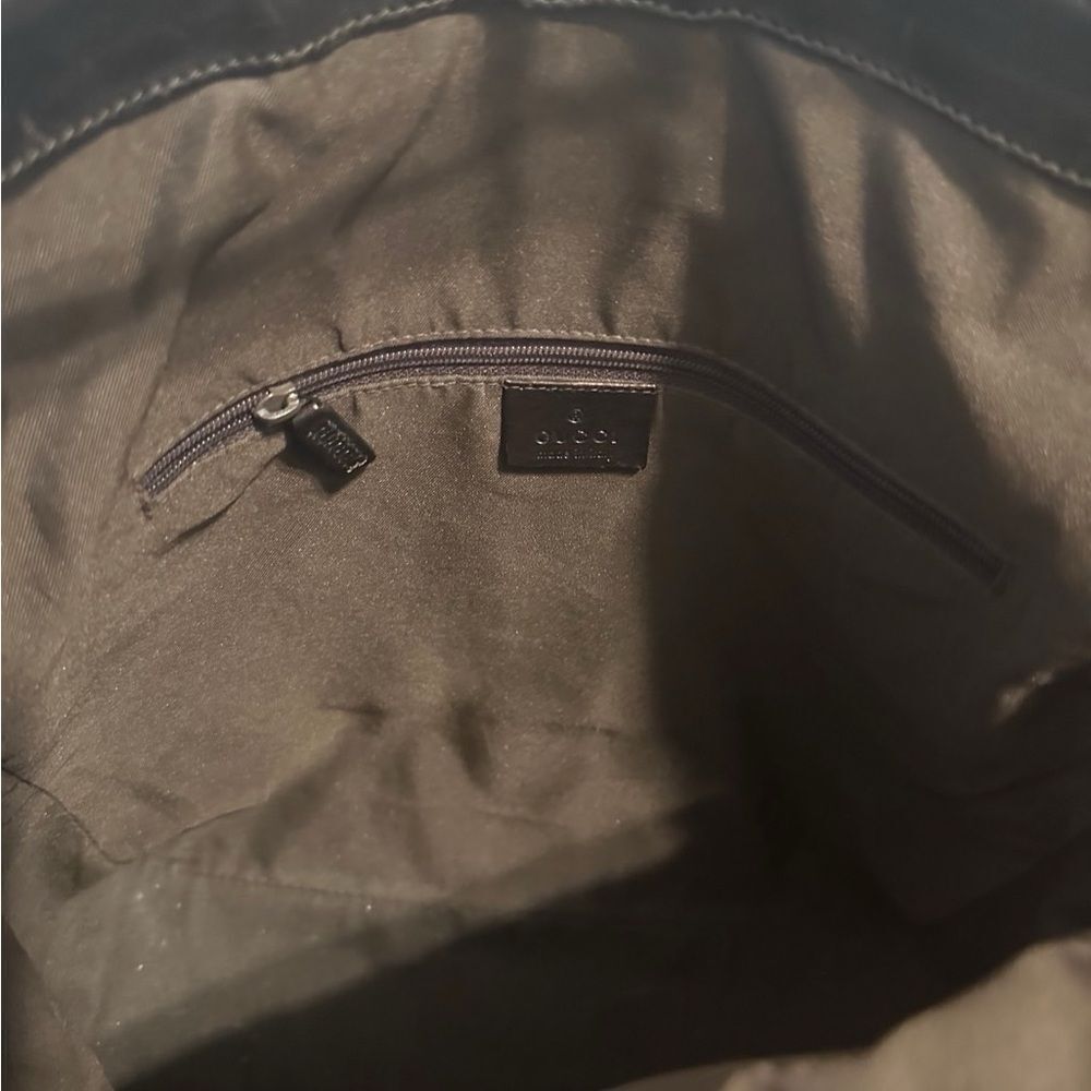 Gucci Beige and Black Monogram Jackie piston lock Shoulder Bag - Picture 4 of 12